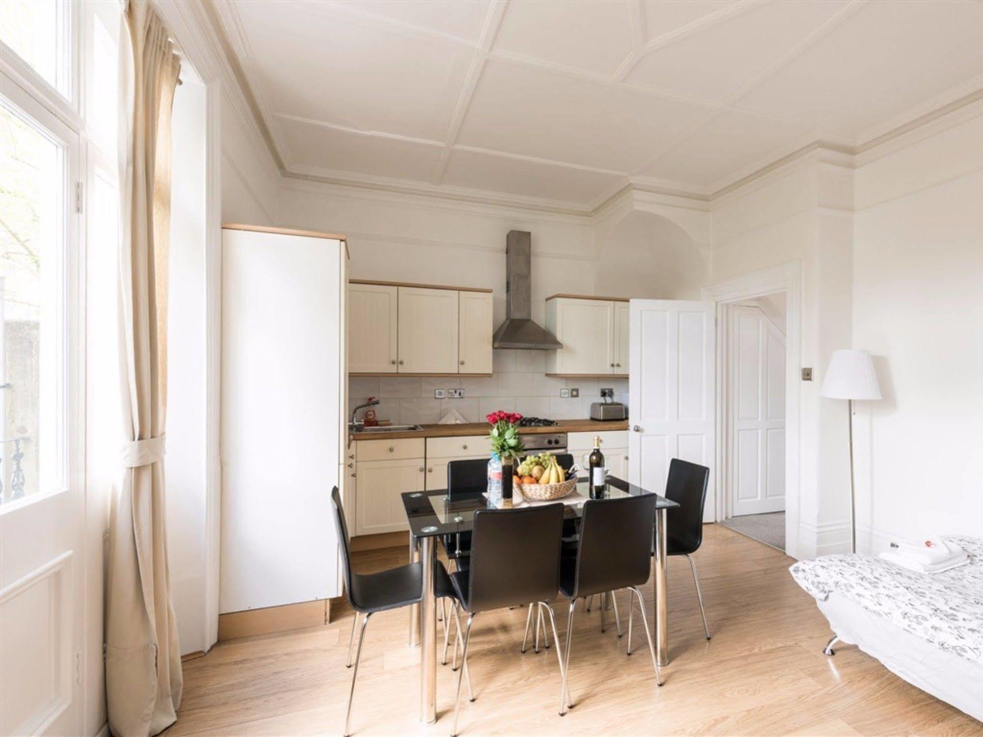 Kensington Apartments Richmond  Ngoại thất bức ảnh