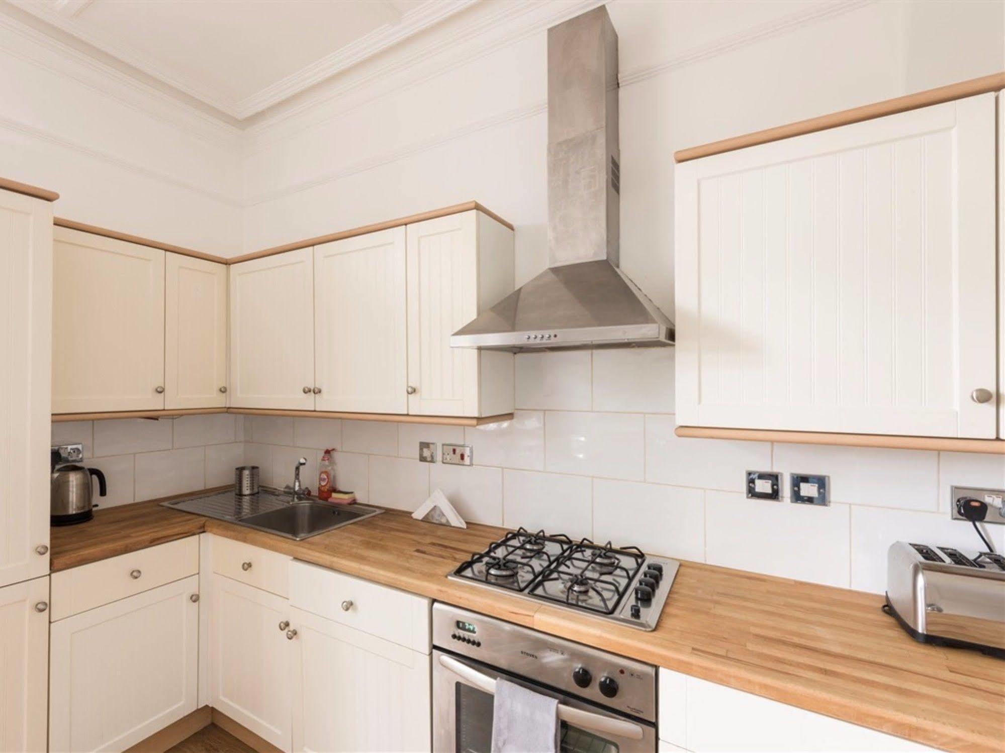 Kensington Apartments Richmond  Ngoại thất bức ảnh